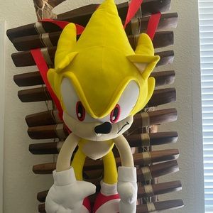 Super Sonic Form Plush backpack (with storage)